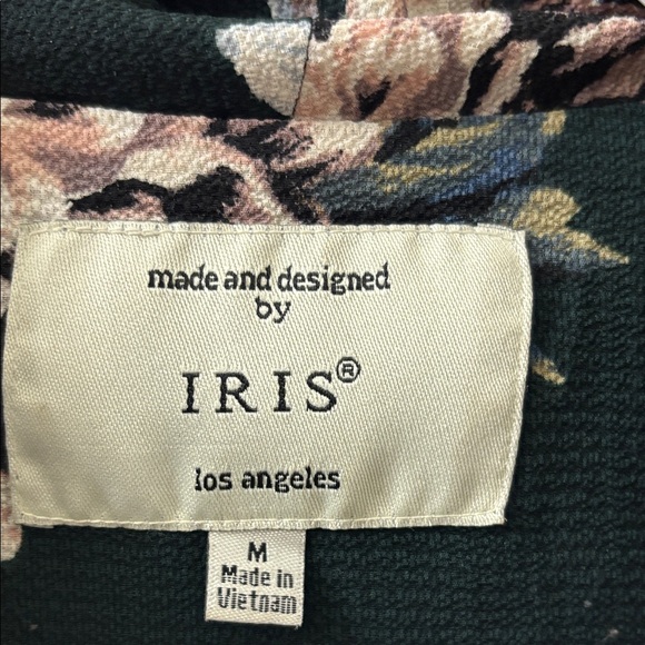 Iris Black Floral Blazer - Picture 2 of 4